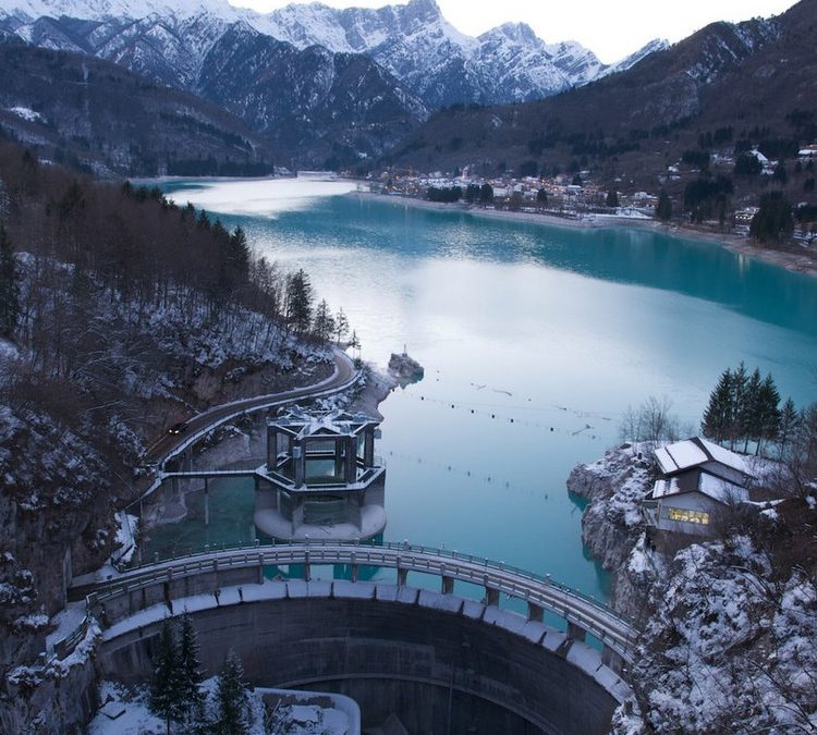 Una vacanza romantica in Friuli al Lago Barcis
